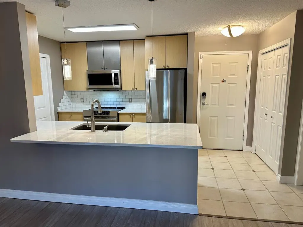 25 Richard Place SW, #119