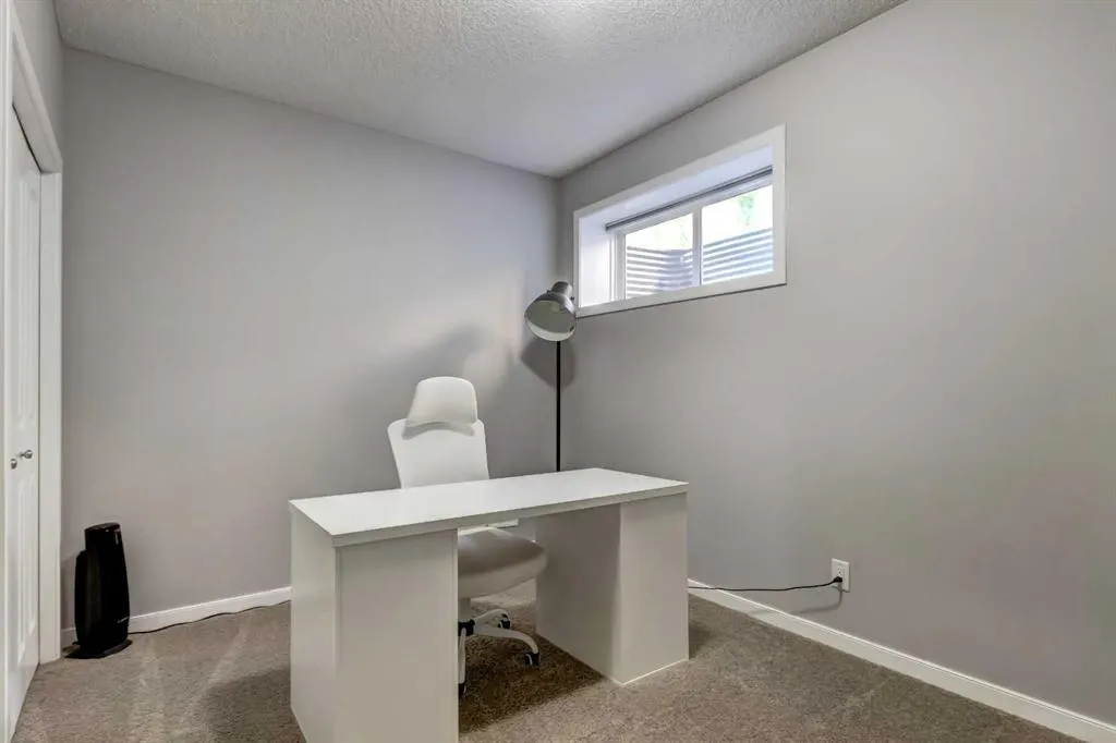 269 Walden Heights SE