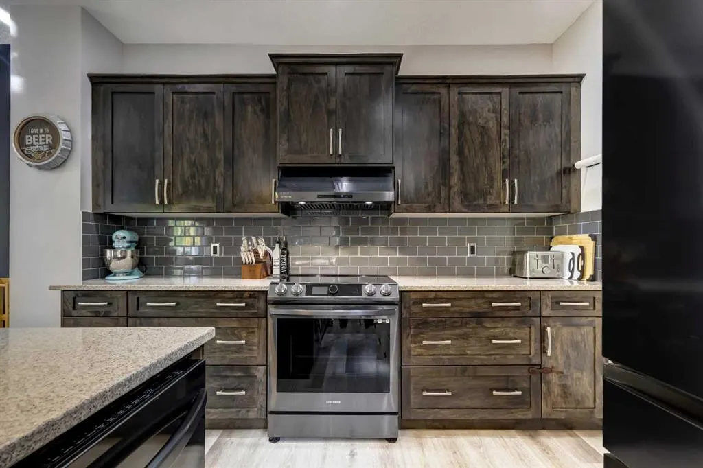 269 Walden Heights SE