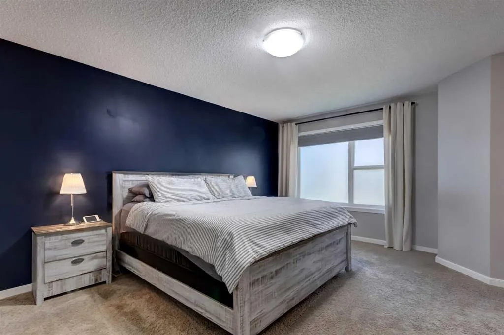 269 Walden Heights SE