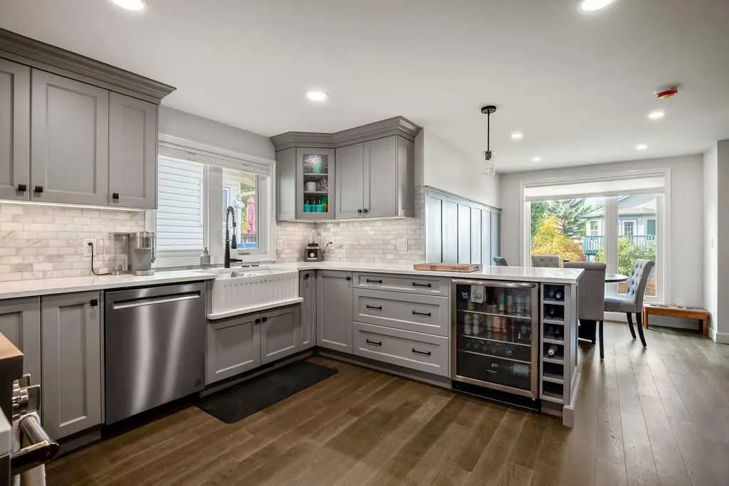 51 Hunters Crescent