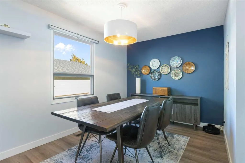 27 Deercrest Close SE