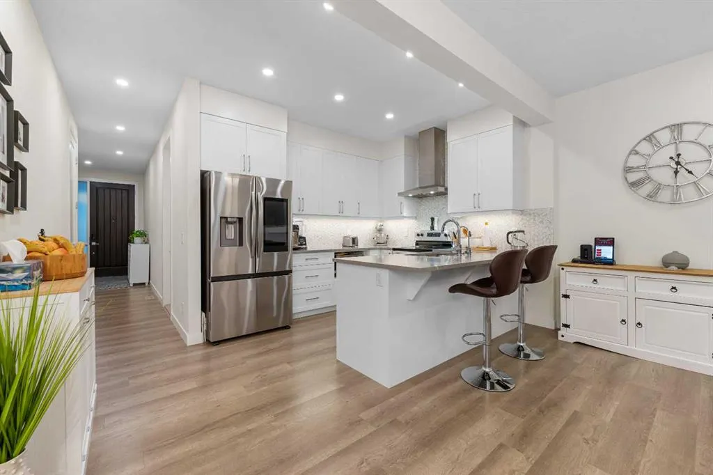 51 Crestridge Common SW
