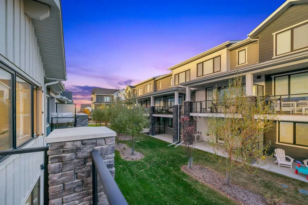 51 Crestridge Common SW