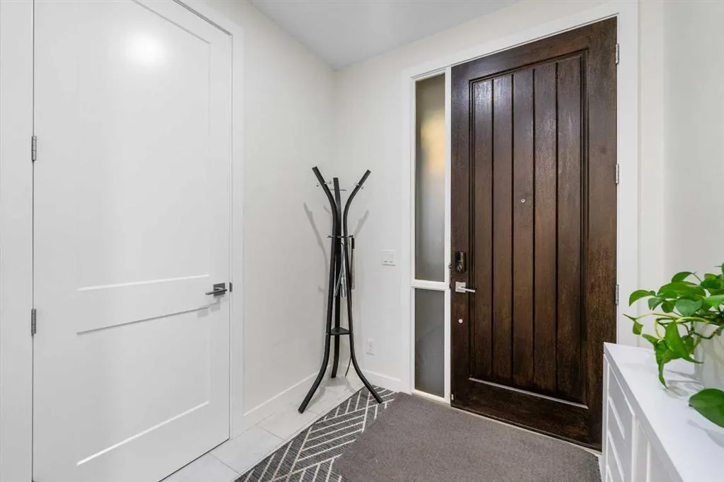 51 Crestridge Common SW