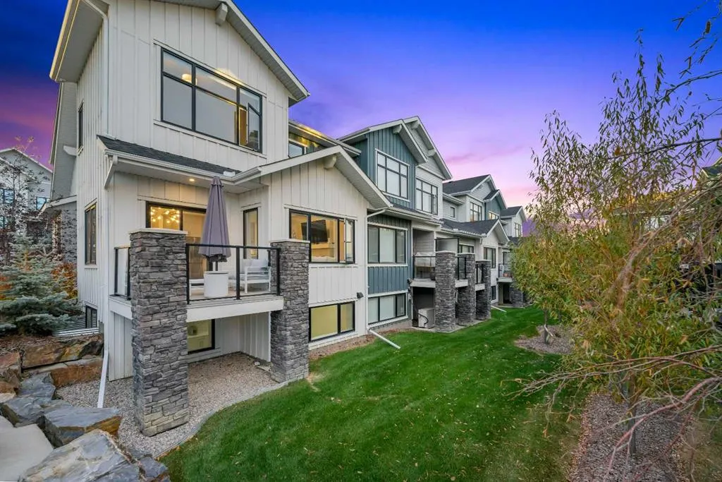 51 Crestridge Common SW