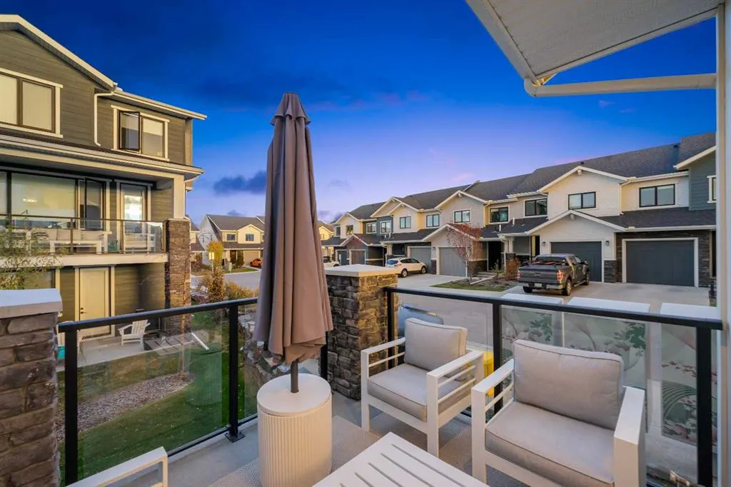 51 Crestridge Common SW