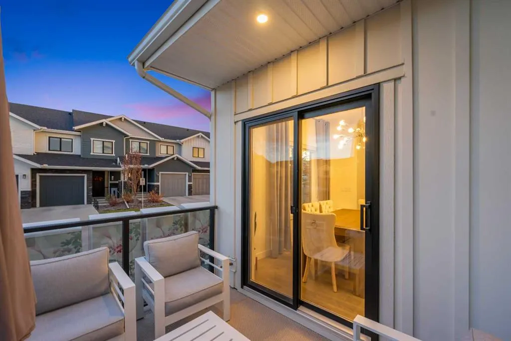 51 Crestridge Common SW
