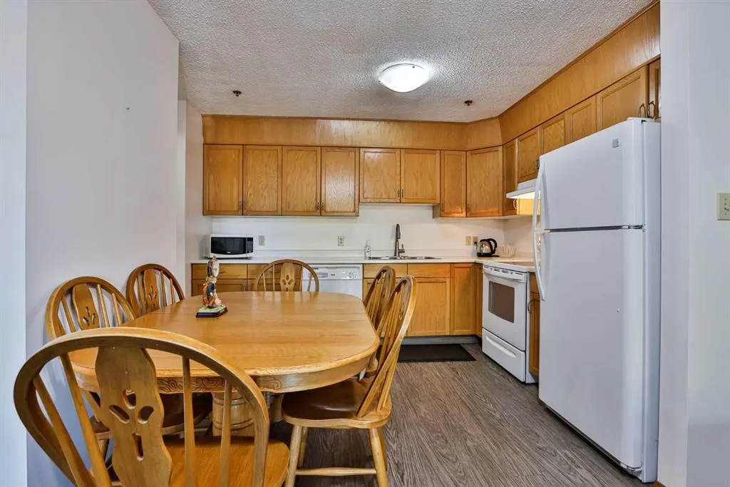 20 3 Street S, #312