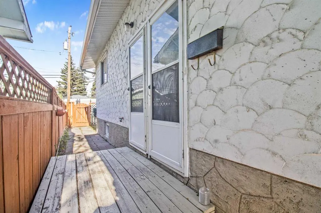 147 Dovercliffe Way SE