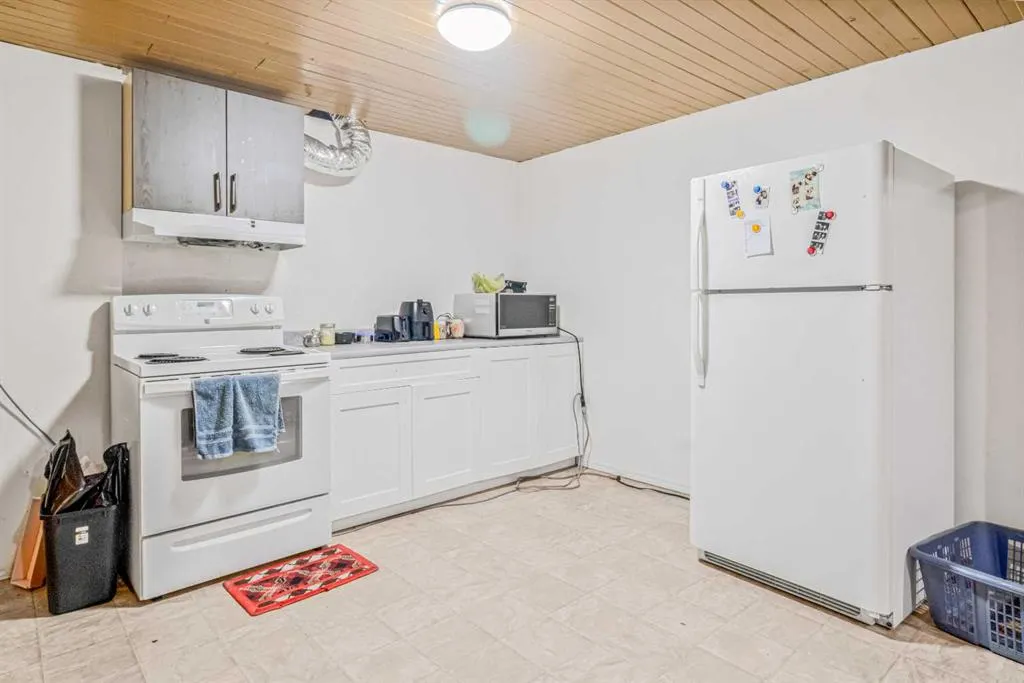 147 Dovercliffe Way SE
