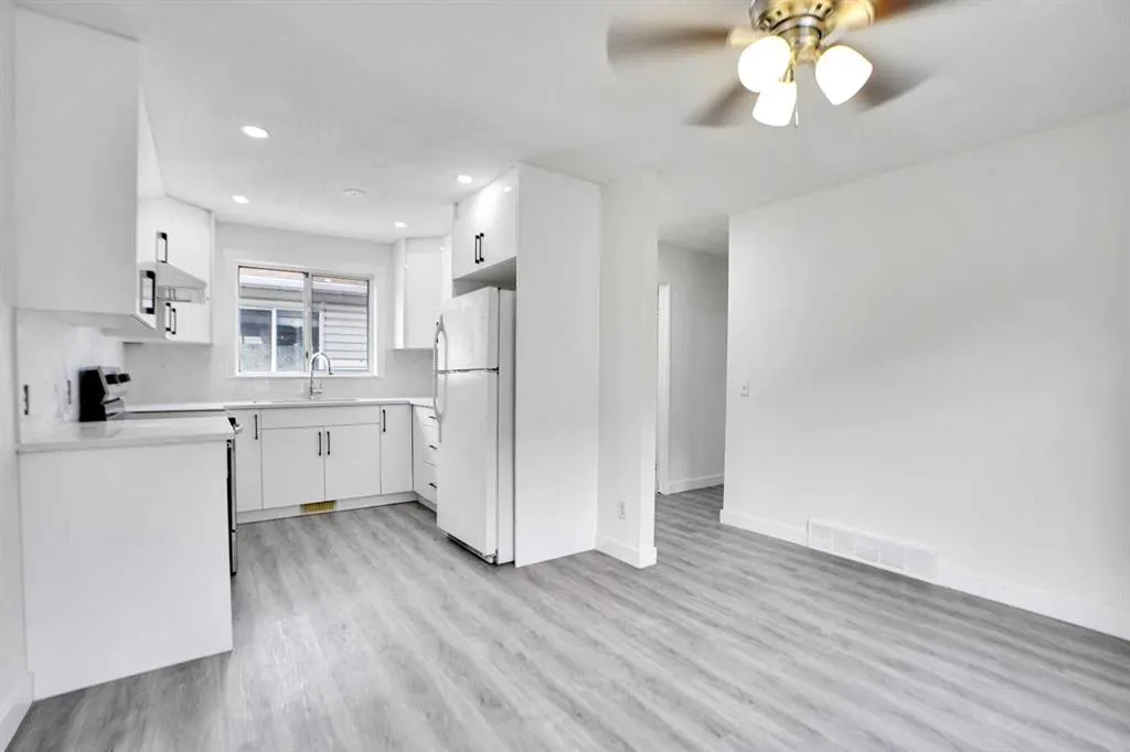 6032 Martingrove Road