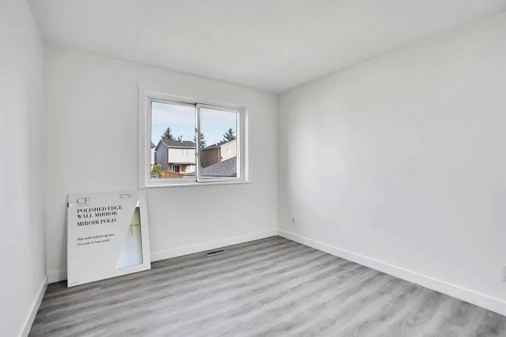 6032 Martingrove Road