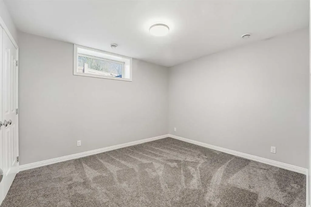 101 Douglas Glen Point SE