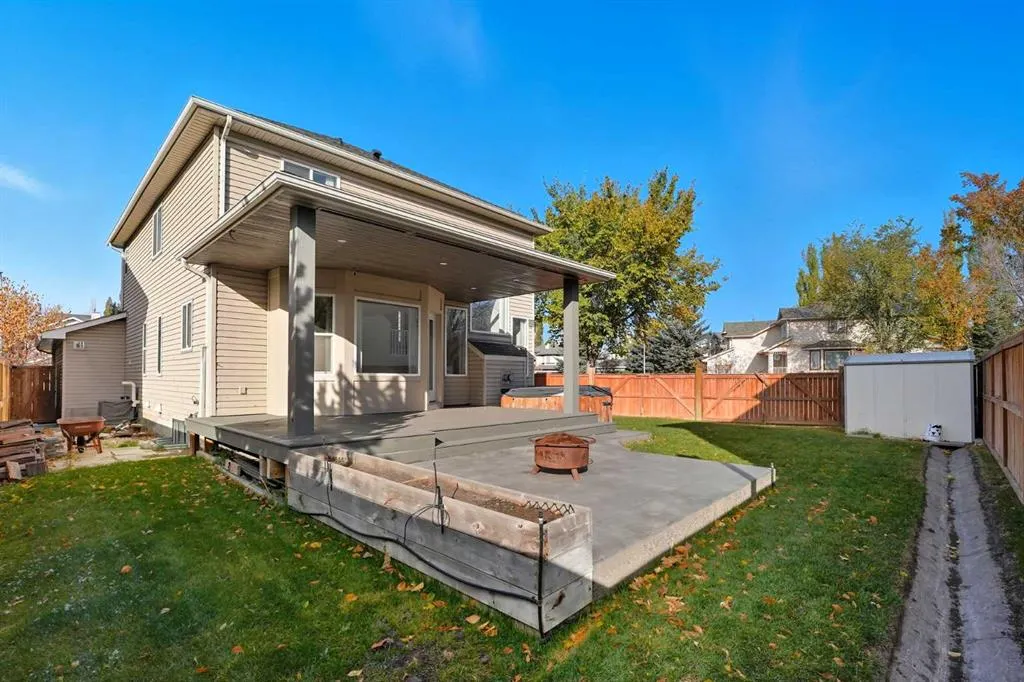 101 Douglas Glen Point SE