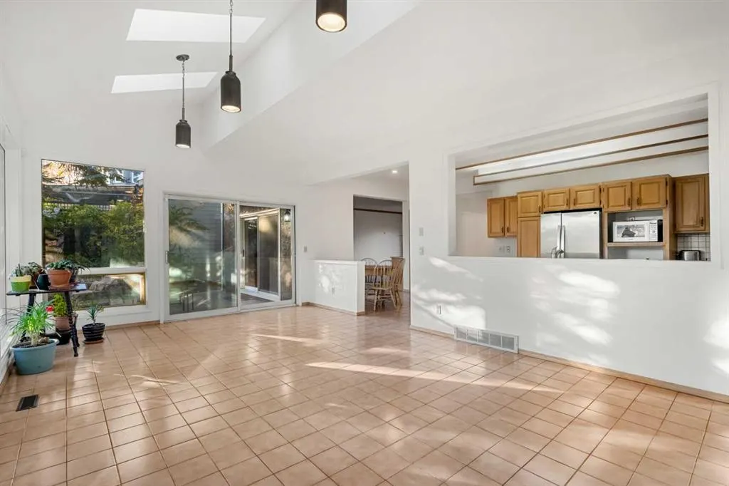 907 Shawnee Drive SW