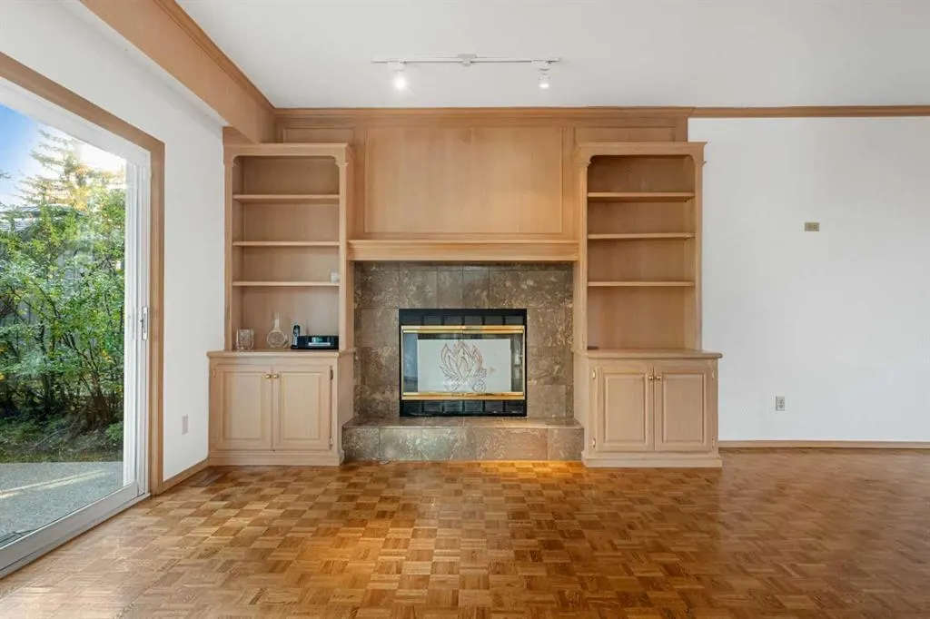 907 Shawnee Drive SW