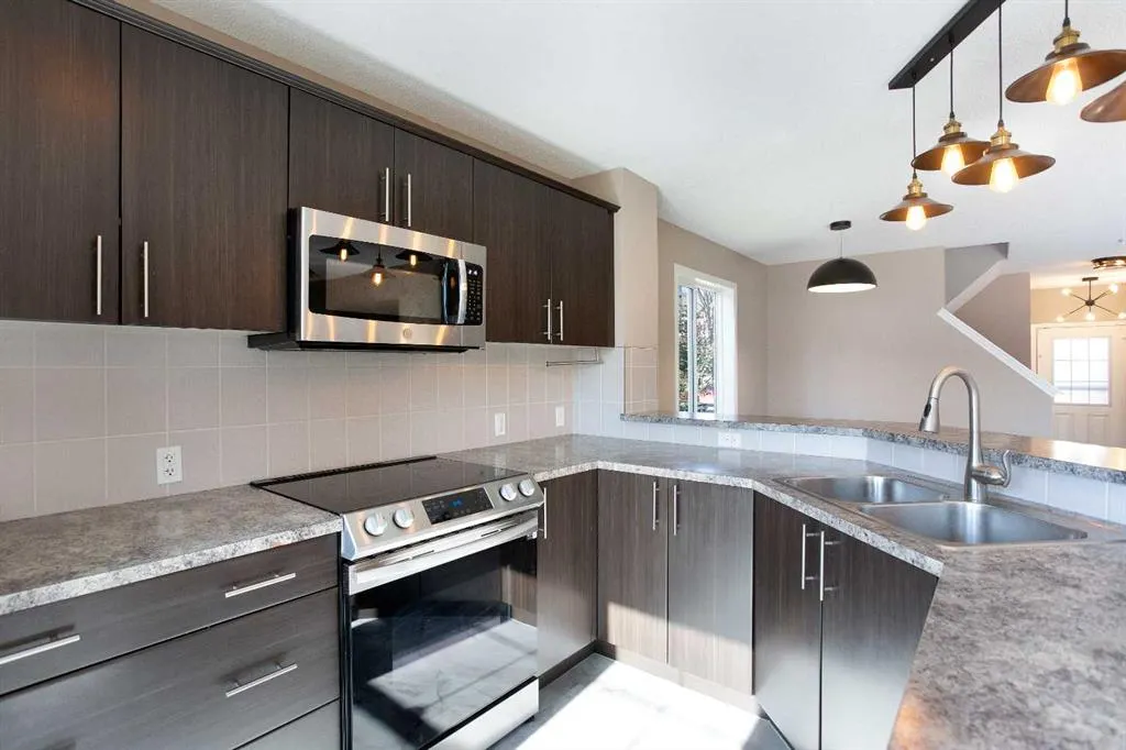 209 Viewpointe Terrace