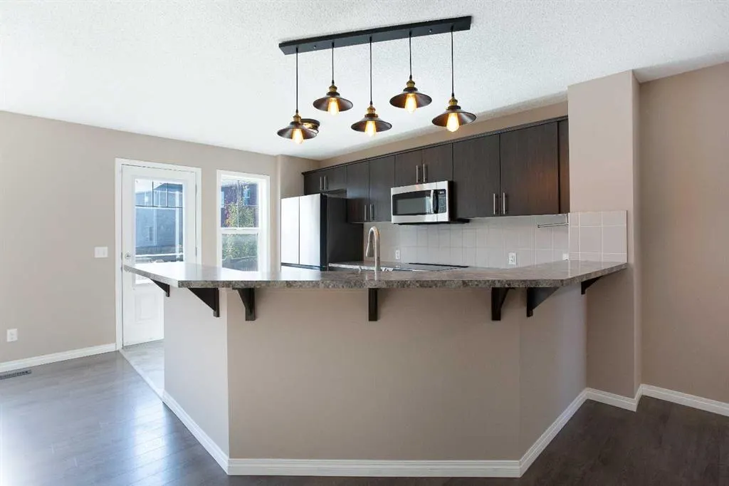 209 Viewpointe Terrace