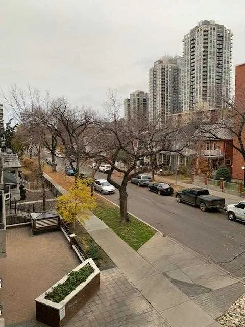 1001 13 Avenue SW, #340