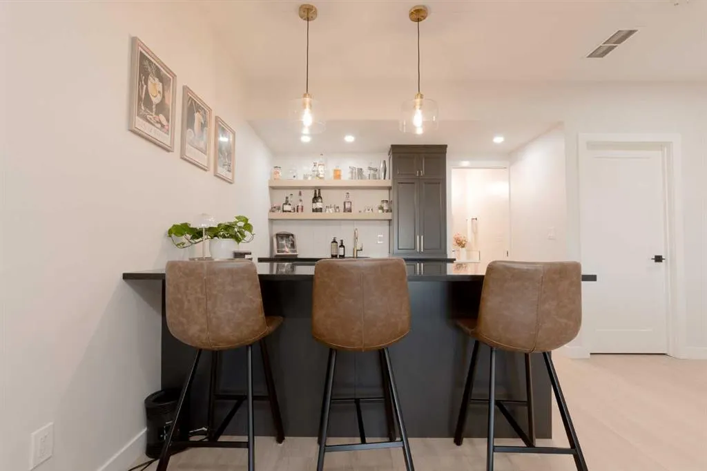 7842 Devonshire Lane