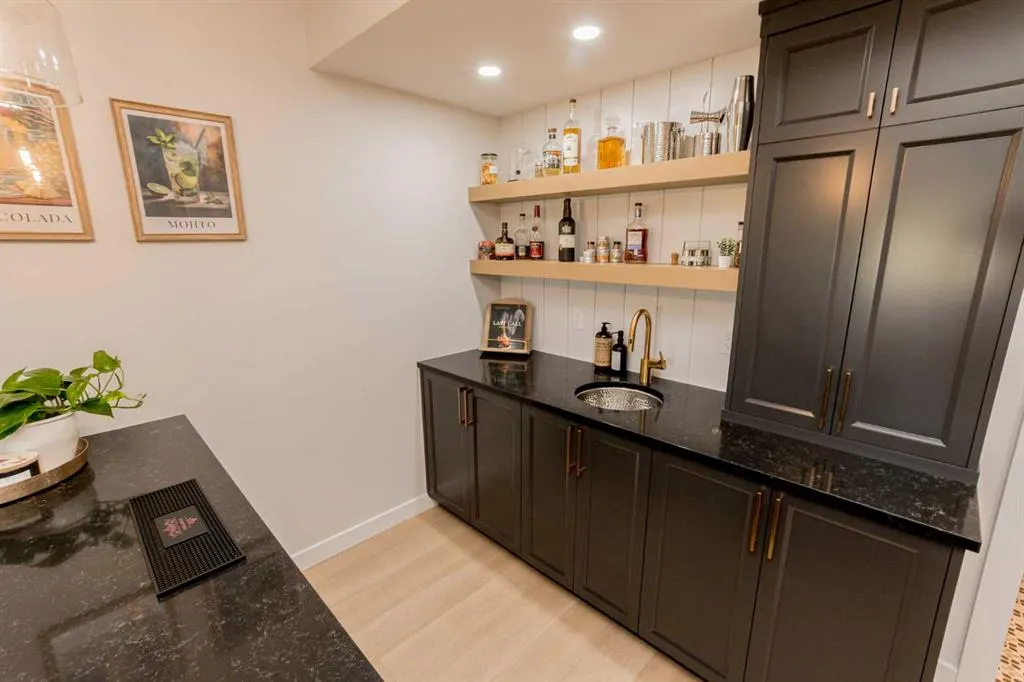 7842 Devonshire Lane