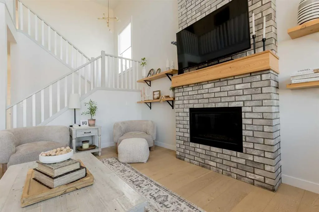 7842 Devonshire Lane