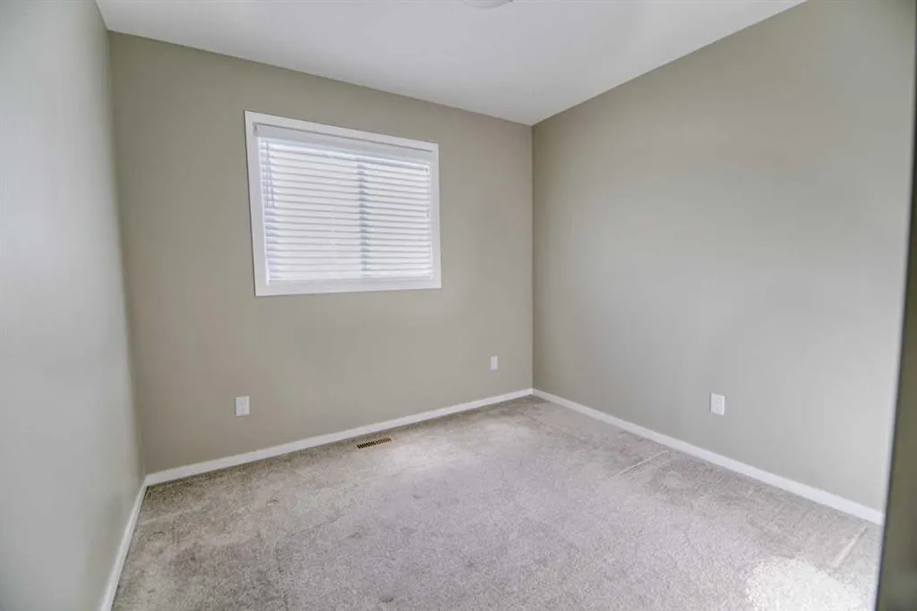 210 Firelight Way W, #302