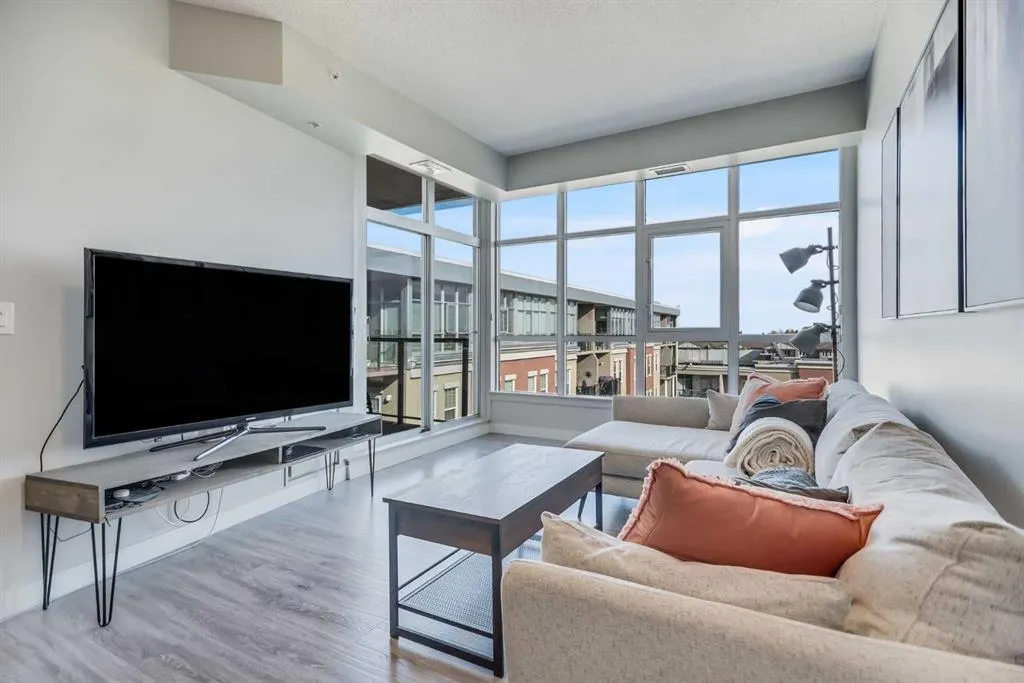 11811 Lake Fraser Drive SE, #6402