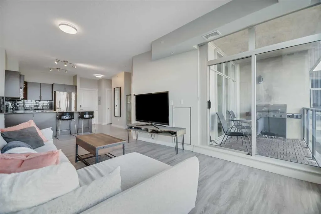 11811 Lake Fraser Drive SE, #6402