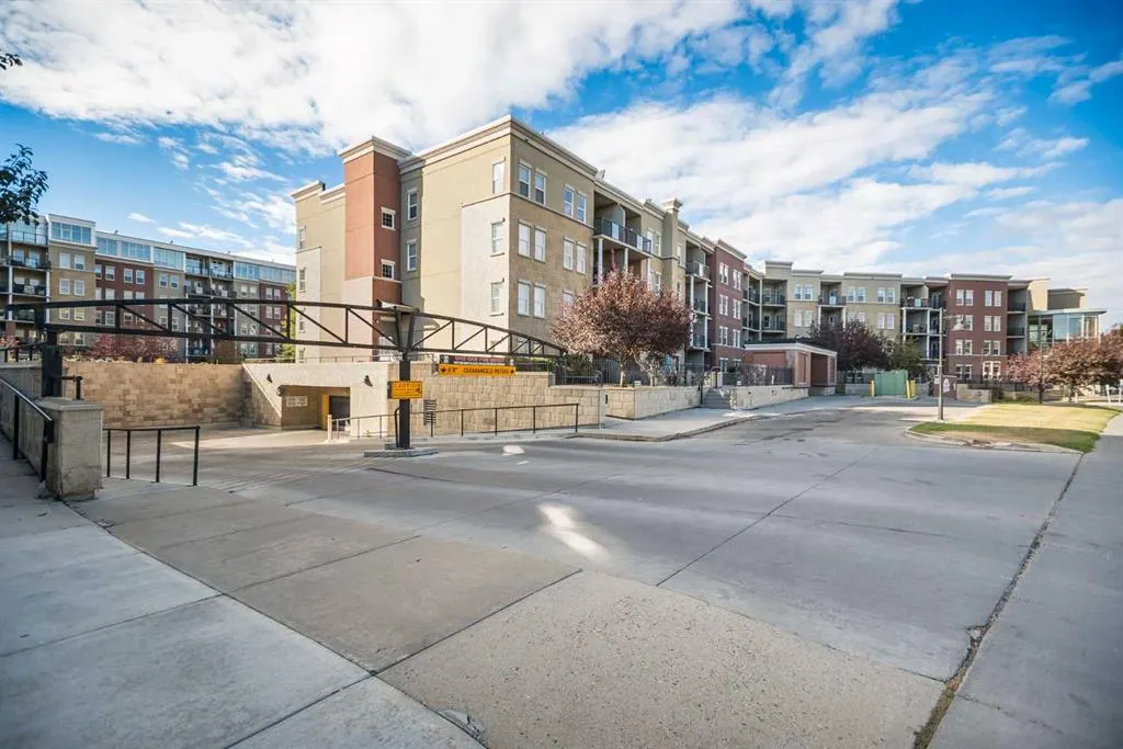 11811 Lake Fraser Drive SE, #6402