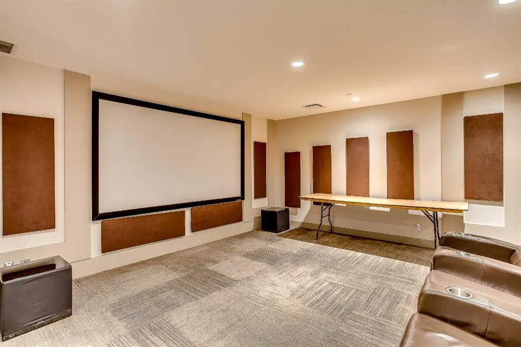 51 Waterfront Mews SW, #205