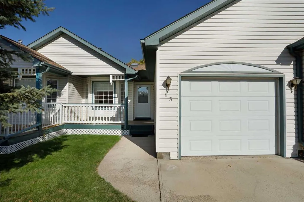 13 Fairview Park Lane W