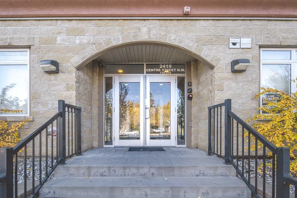 2419 Centre Street NW, #103