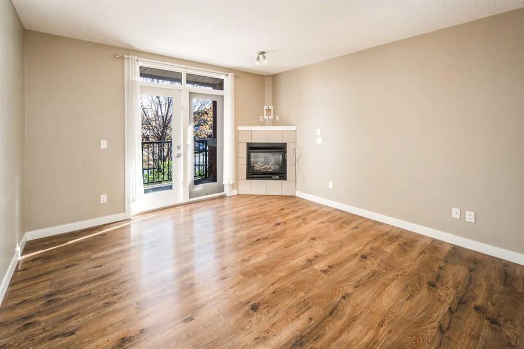 2419 Centre Street NW, #103