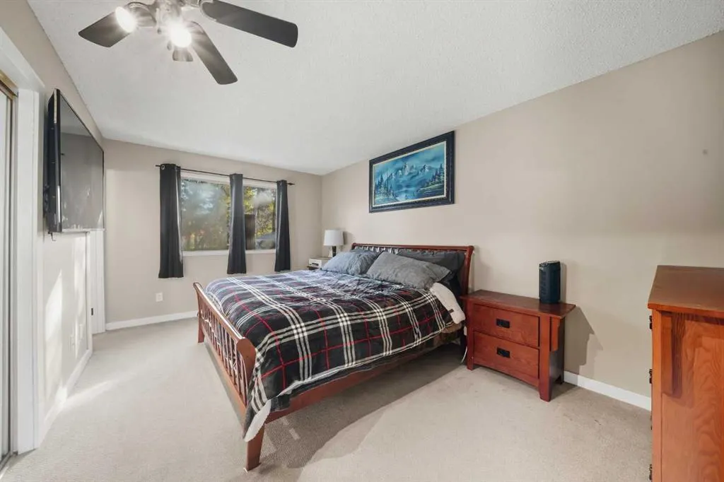 21 Cunningham Crescent