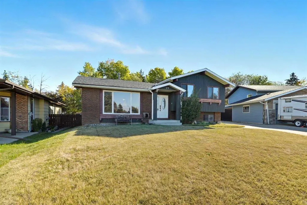 21 Cunningham Crescent