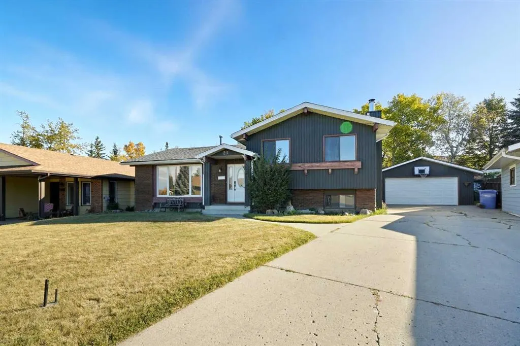 21 Cunningham Crescent