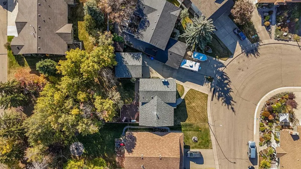 21 Cunningham Crescent