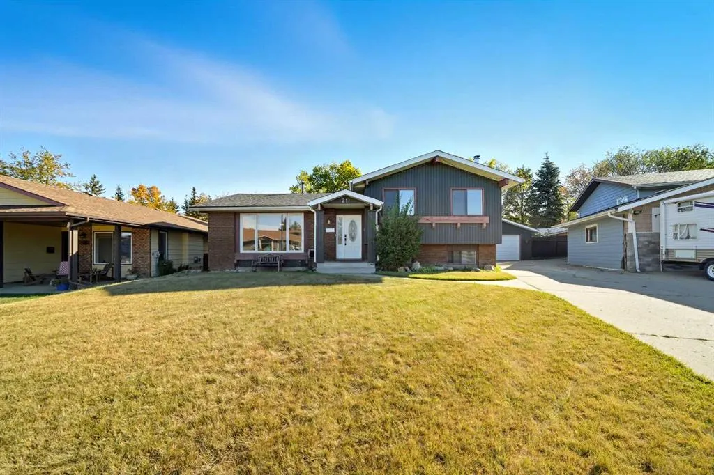 21 Cunningham Crescent