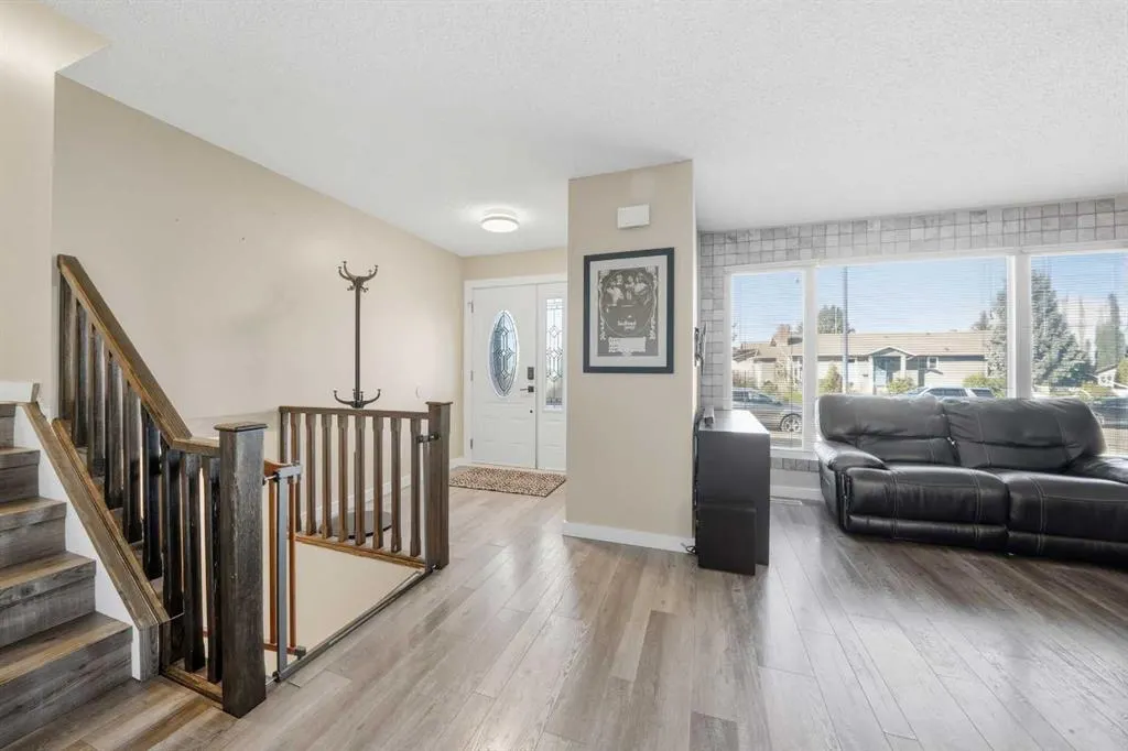 21 Cunningham Crescent