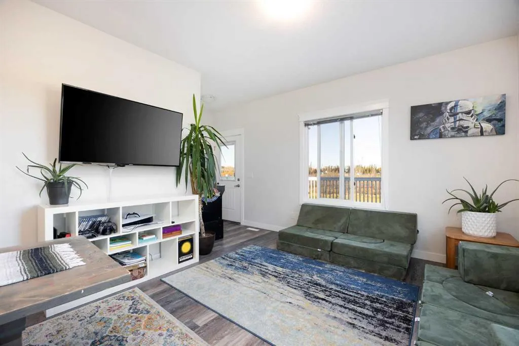165A Weiss Drive