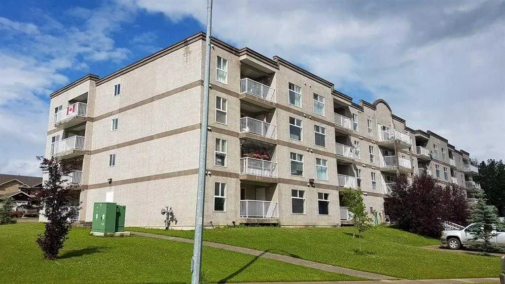 1615 41 Street, #411