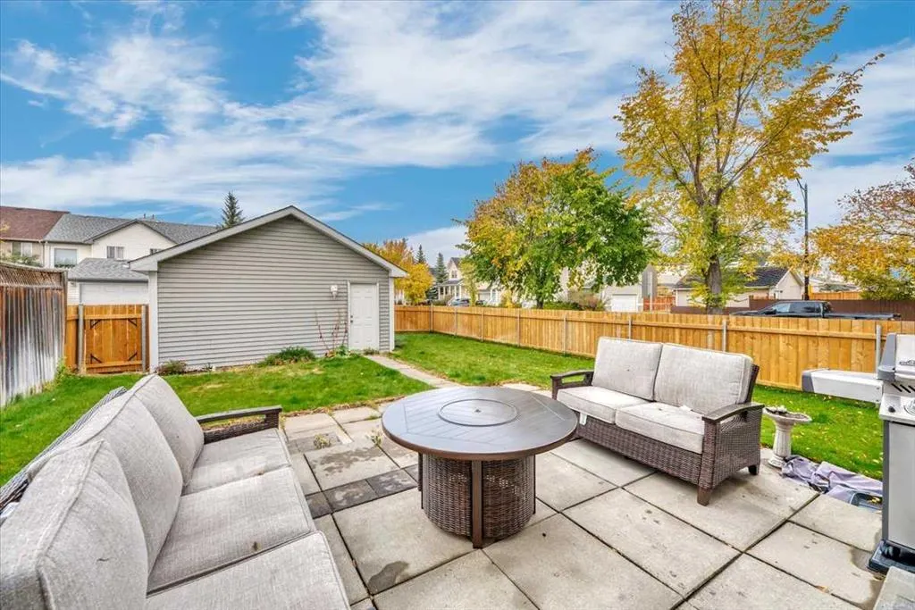 144 Prestwick Avenue