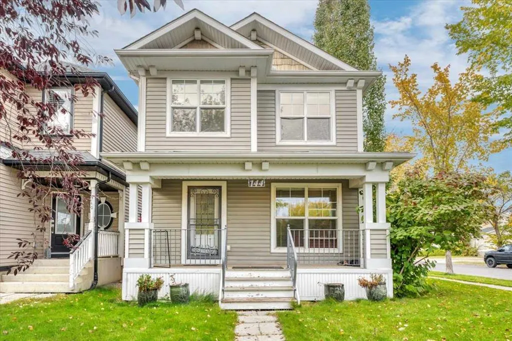 144 Prestwick Avenue