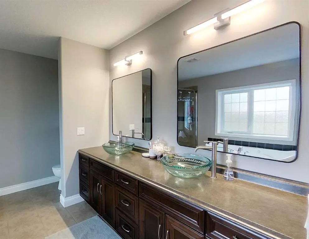 7 Bench Creek Estate