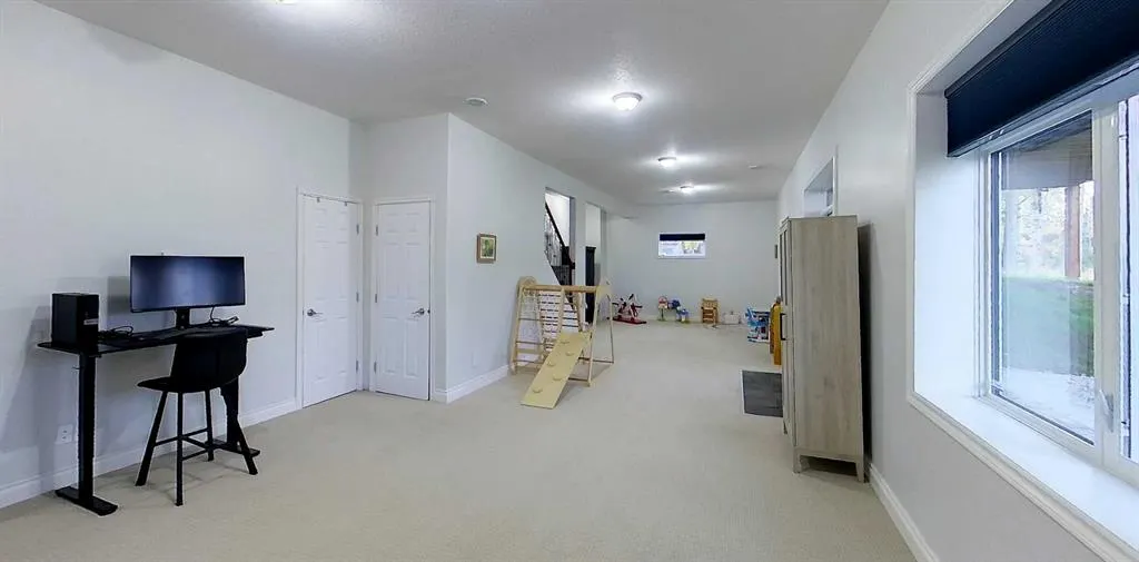 7 Bench Creek Estate