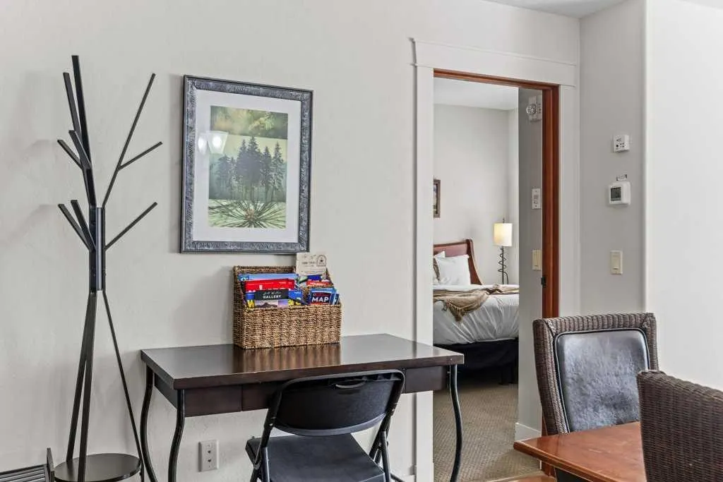 173 Kananaskis Way, #210
