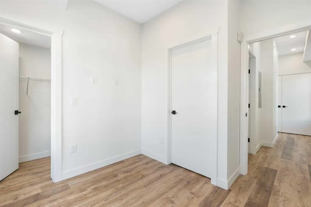 156 Park Street, #101