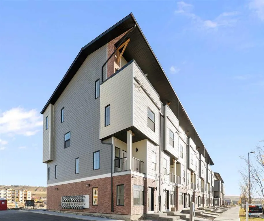 156 Park Street, #101